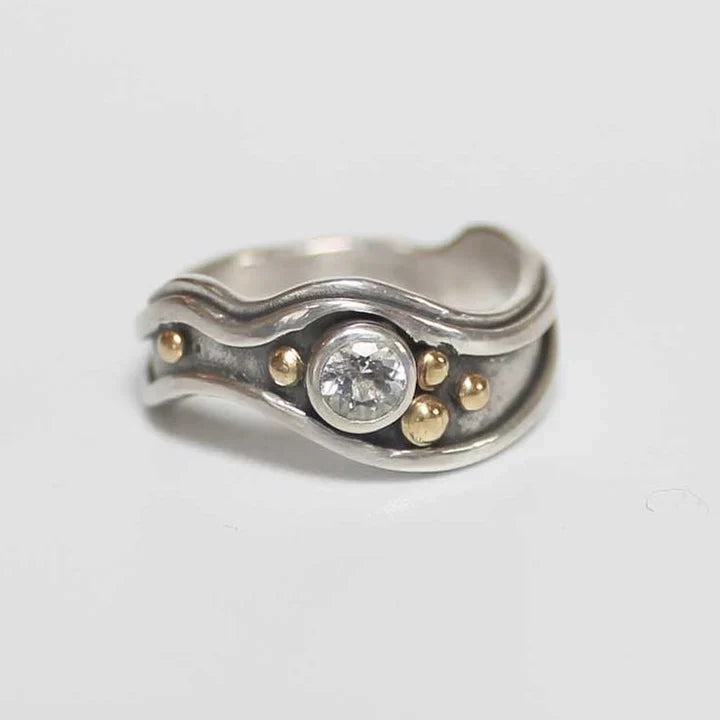 Anillo Ola en Plata con Cristal Vintage