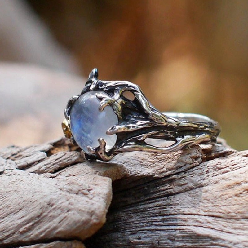 Anillo de Piedra Lunar Vintage en Plata