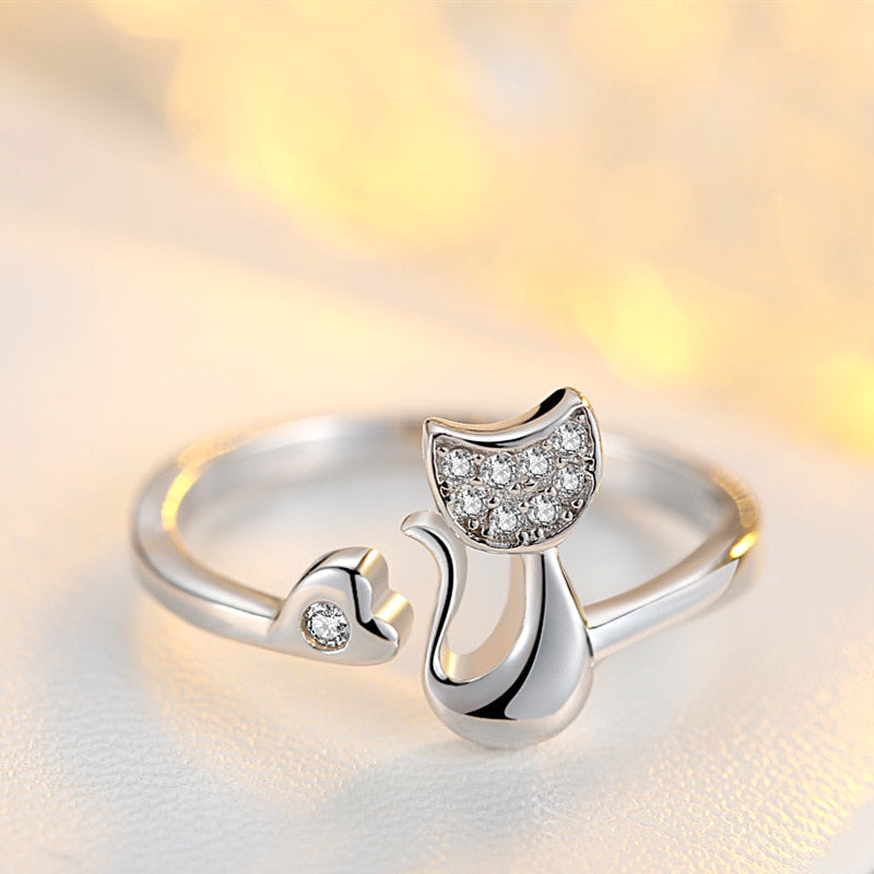 Anillo Gato Ajustable en Plata y Circonitas