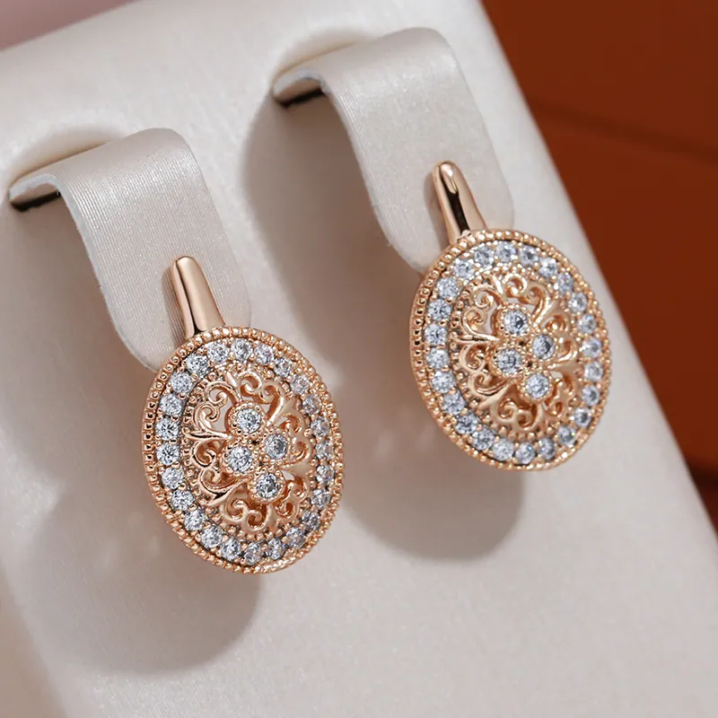 Aretes Redondos Brillantes Elegantes