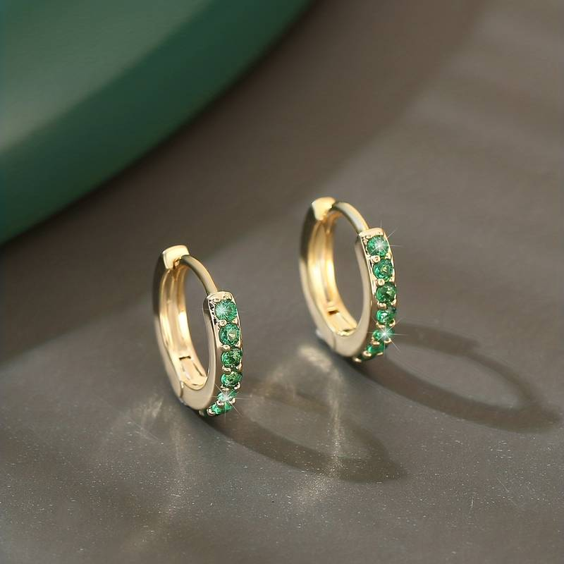 Aretes Vintage Dorados con Cristales Verdes