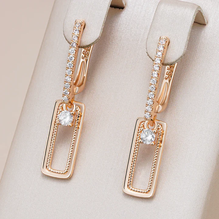 Aretes Elegantes con Brillantes Rectangulares